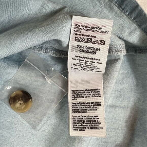 EUC✨ Topshop Moto Spaghetti Strap Denim Chambray Horn Button Mini Cotton Dress 4 - Picture 5 of 8